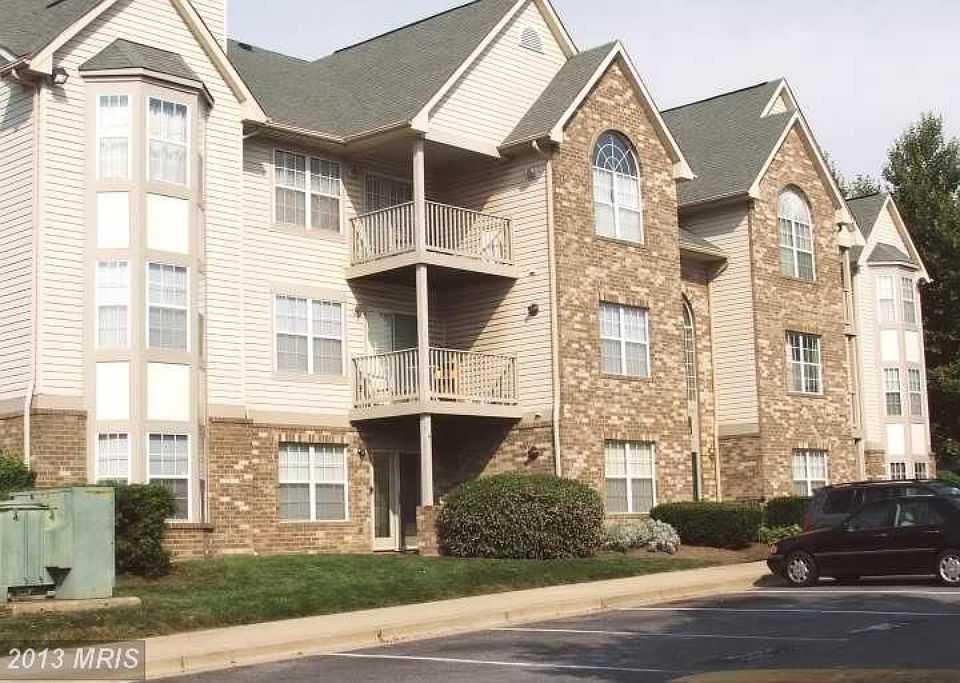 1st image of 9800 Lake Pointe Ct APT 103