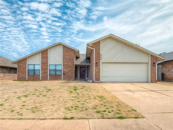 2200 Sandy Creek Trl, Edmond, OK 73013