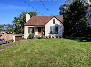 858 S Walnut St, Saint Albans, WV 25177