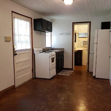 607 Crestland Ave #B — Photo 3