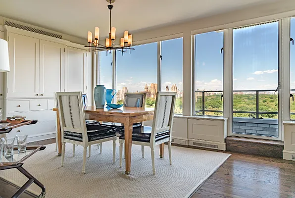 Rented by essential NEW YORK Real Estate | media 72