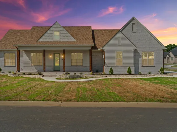 1806 Secretariat Way, Searcy, AR 72143