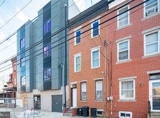 894 N 42nd St, Philadelphia, PA 19104