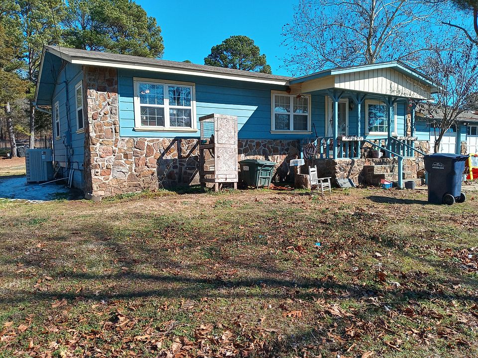 1st image of 10108 Leamon Ln