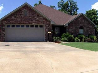 5698 W Lineage Ct, Fayetteville, AR 72704