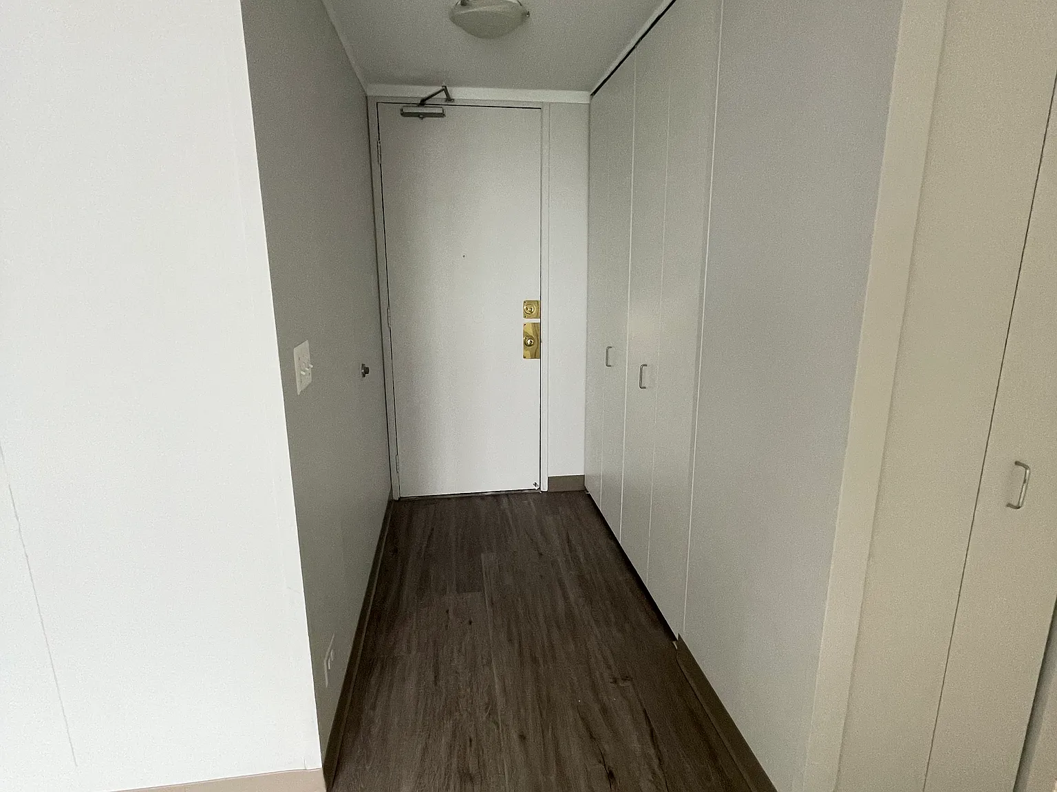 Lake Grove Village Apartments — Photo 3