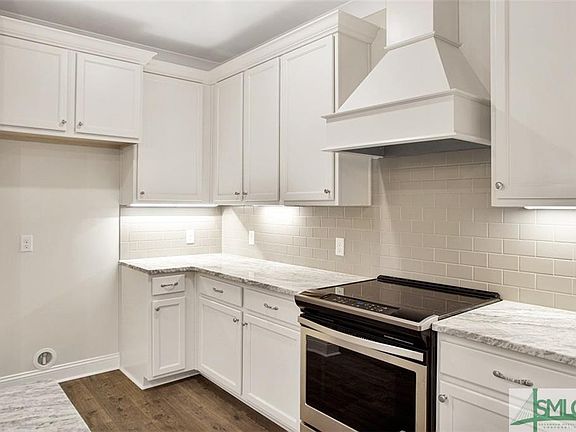 5th image of 1204 Woodside Rdg