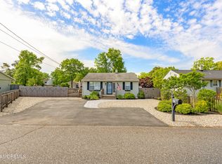 1627 Shore Blvd, Toms River, NJ 08753