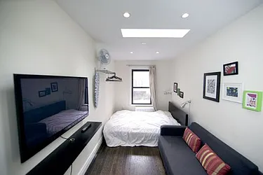 Rented by Icon Realty Management