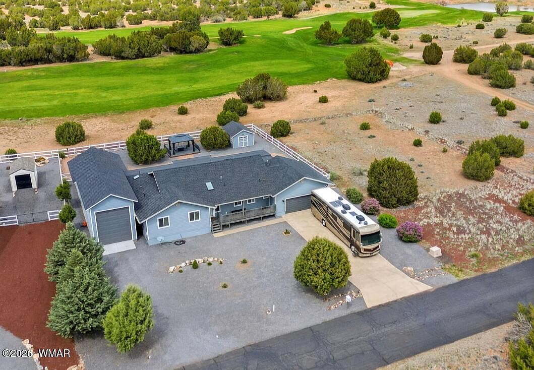 8406 Lake View Dr