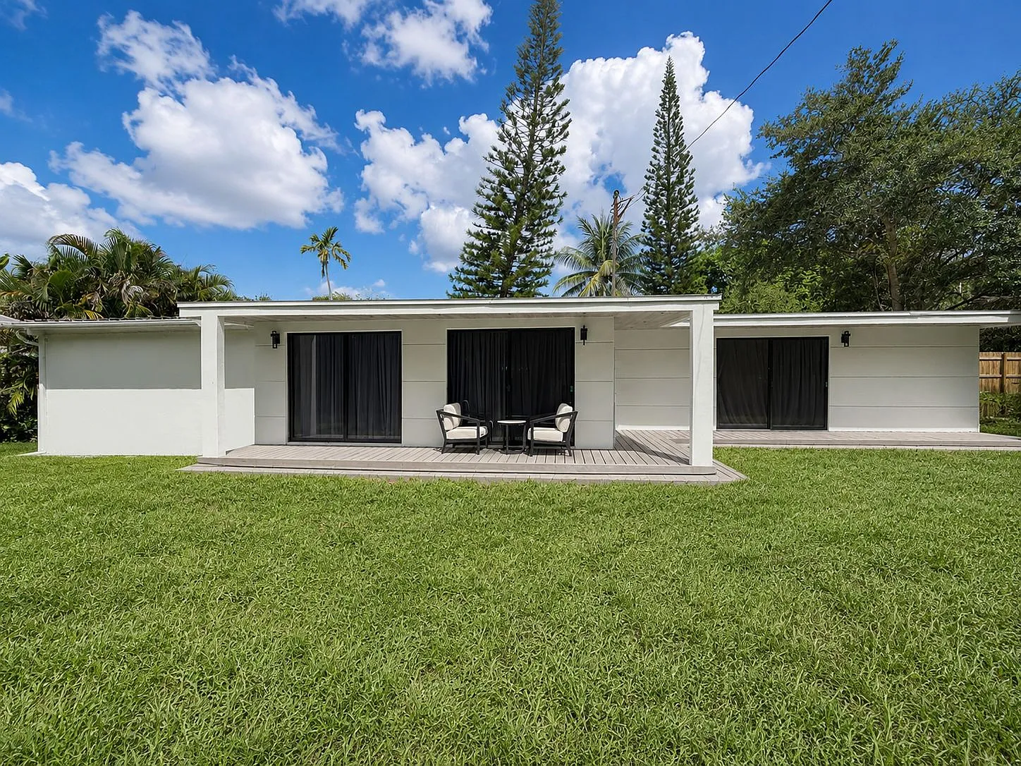 3 bed, 2.5 bath, 2000 sqft, $4,700 — Photo 3