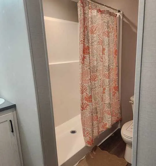 23 Thomas Ln #431 — Photo 15