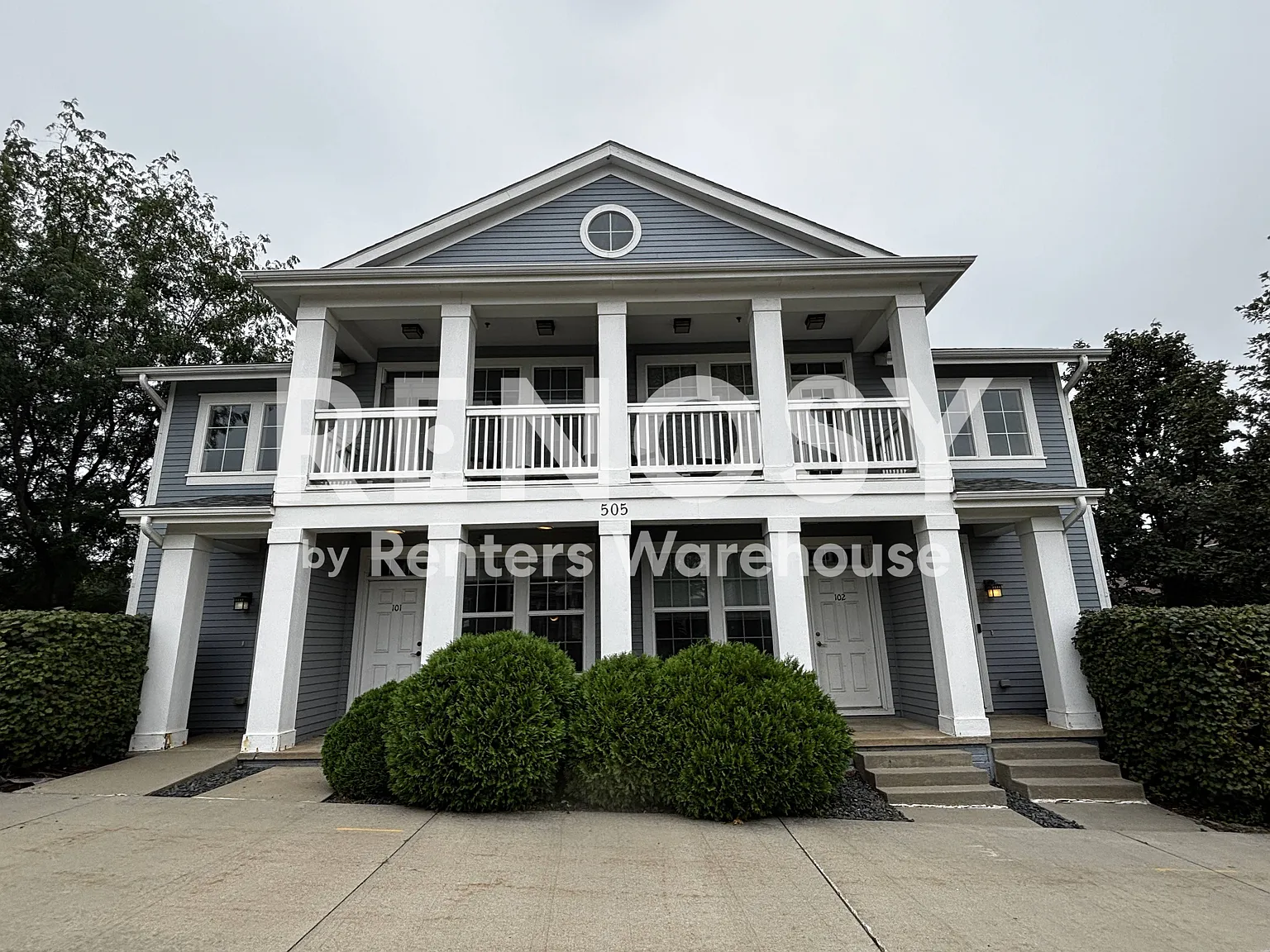 2 Bedroom Apartment for Rent — Photo 1