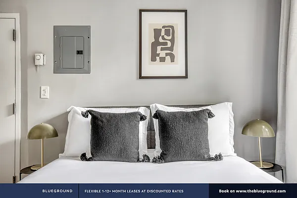 Rented by The Blueground | media 22