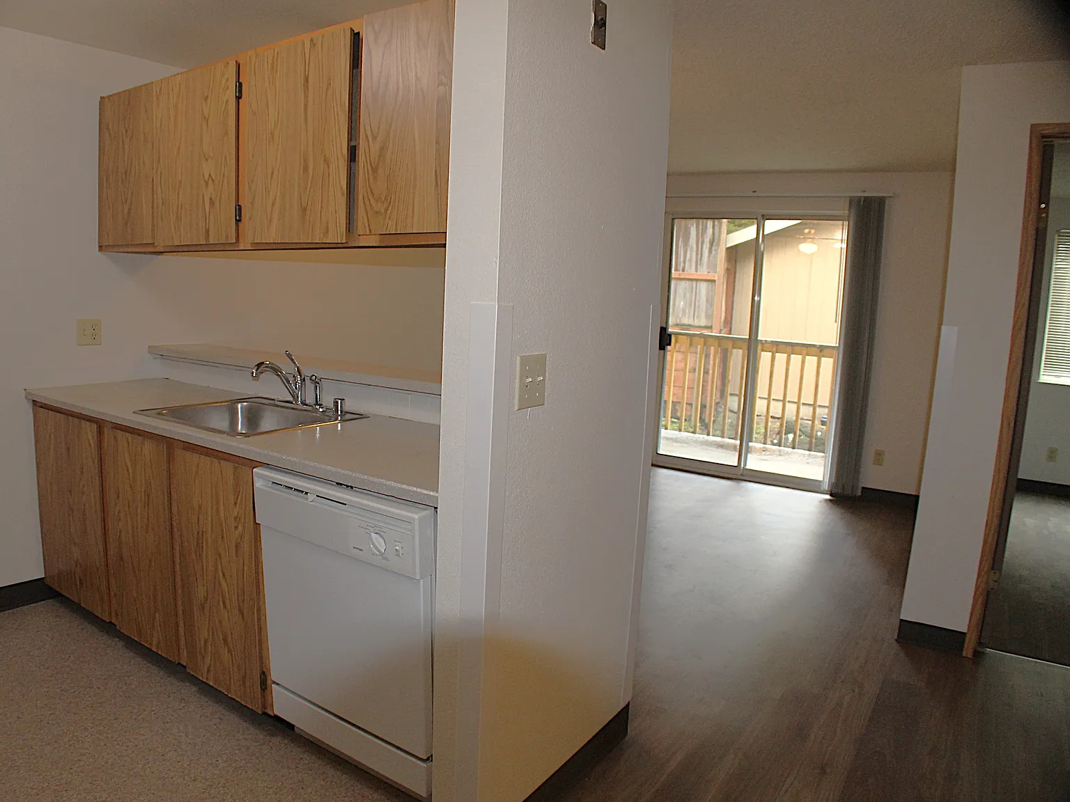 Spring Lake Apartments — Photo 2