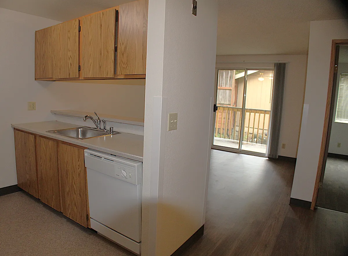 Building Photo - Spring Lake Apartments