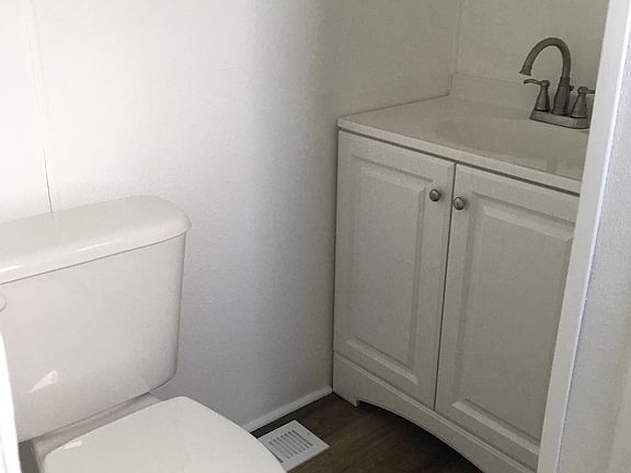 5th image of 2807 Crestlane Dr