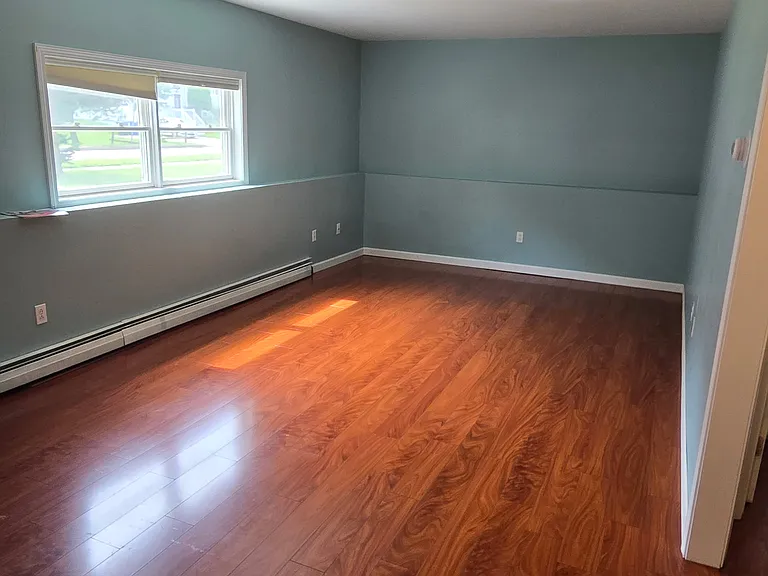 140 Birch Ct — Photo 4