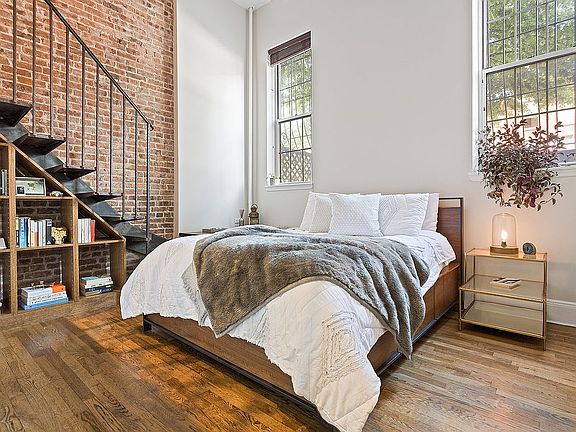 4th image of 501 6th Ave #1R