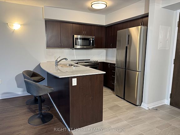 4th image of 40 Via Rosedale Way #307