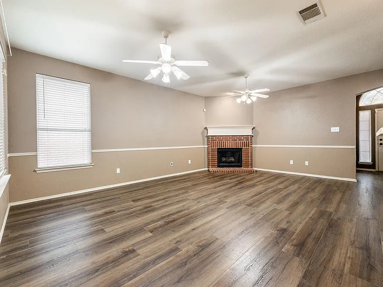 8832 Stirrup Way — Photo 14