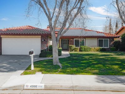 43100 Cherbourg Ln, Lancaster, CA, 93536