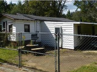 2109 Stacey Rd, Cantonment, FL 32533