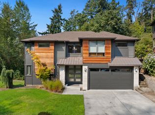 11028 SE 62nd Pl, Bellevue, WA 98006