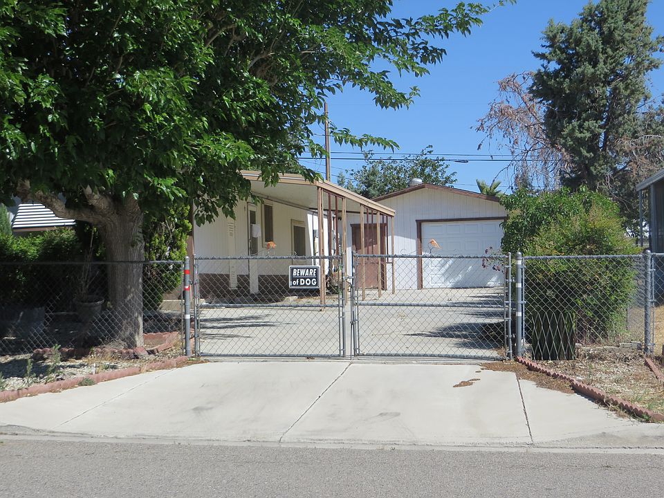 1st image of 19198 Lindsay St