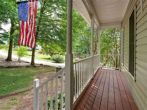 5th image of 7509 Keating Dr