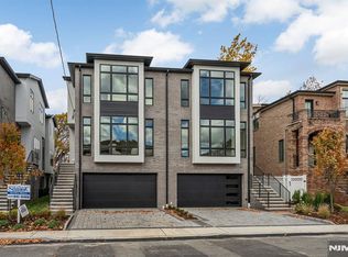 2449 Camner St, Fort Lee, NJ 07024
