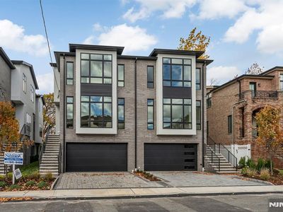 2449 Camner St, Fort Lee, NJ, 07024