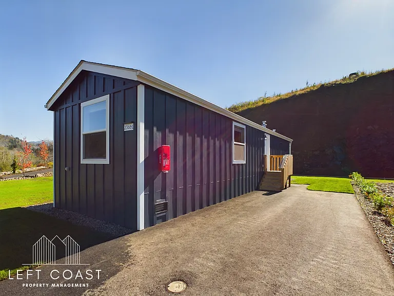 2368 Salmon River Hwy #4 — Photo 11