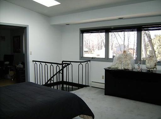 2nd floor landing