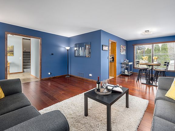 4th image of 2115 Tiffany Dr