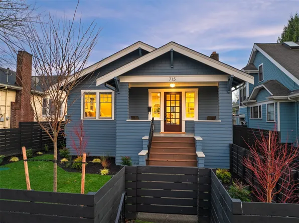 715 N 70th Street, Seattle, WA 98103