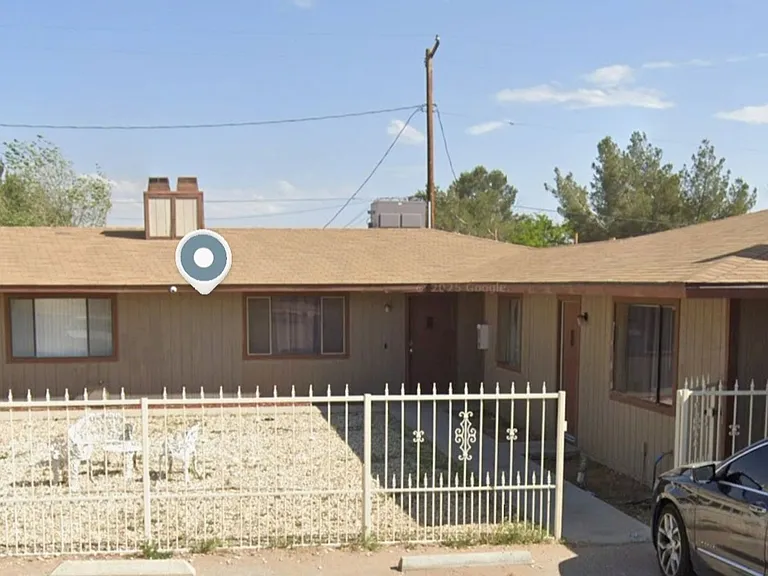 15833 Serrano Rd — Photo 2
