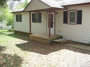 125 Young St, Norwood, NC 28128