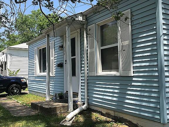 2nd image of 430 Plaza Ave