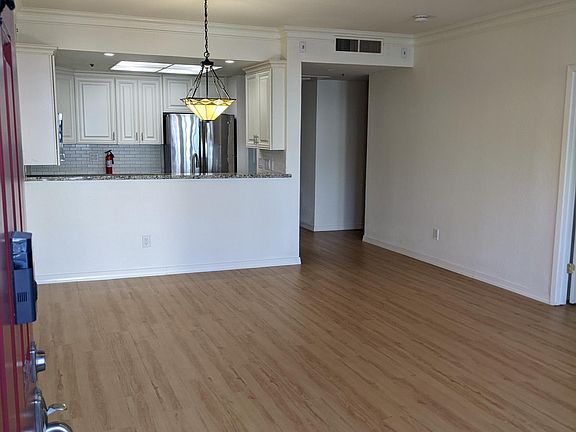 5th image of 411 Park Ave Unit 124