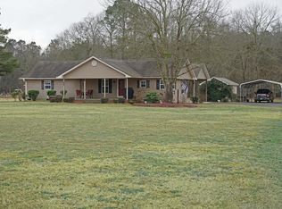 1271 Crews Dr, Manning, SC 29102
