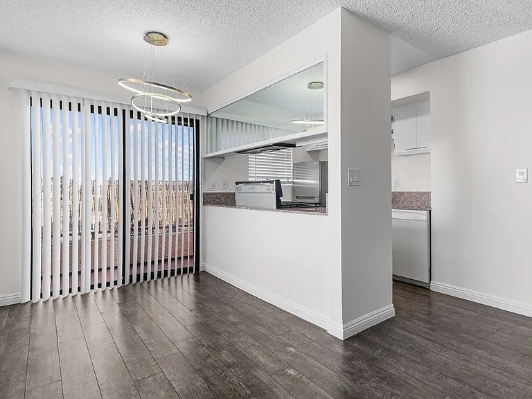 1168 E 10th St #224B — Photo 4