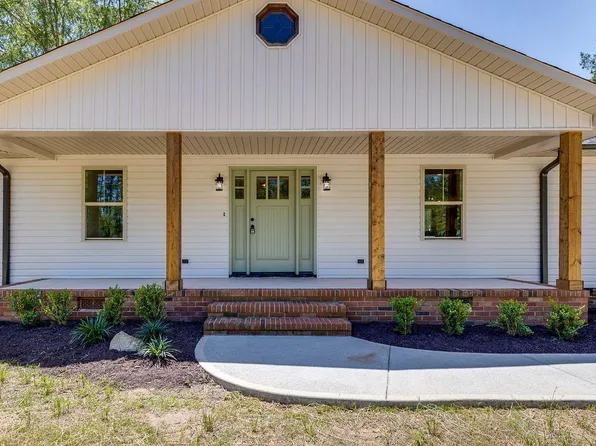 1041 Motlow School Rd, Campobello, SC 29322