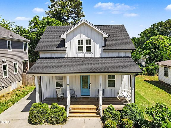 4th image of 443 Como Dr