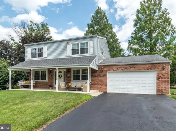 1220 Silo Cir, Blue Bell, PA 19422