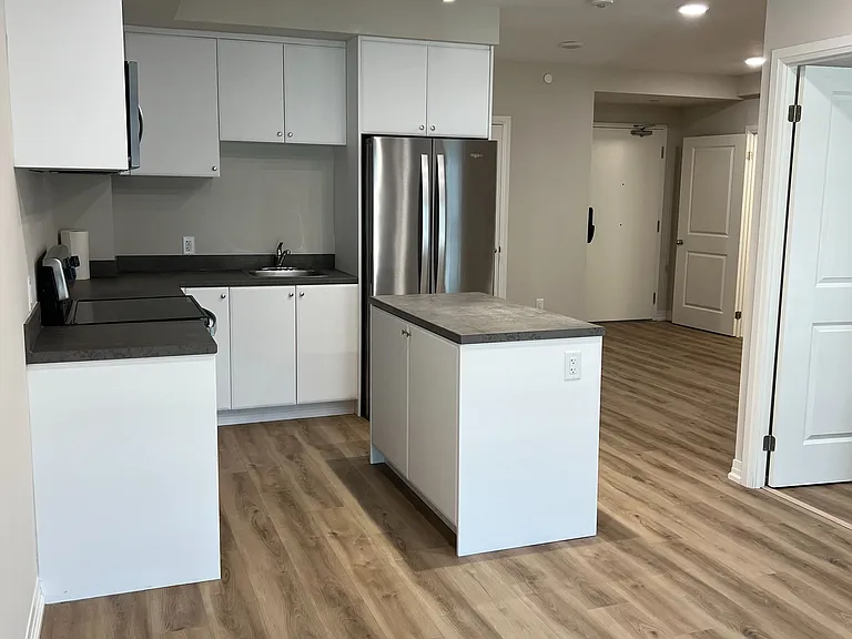 50 Herrick Ave #322 — Photo 7