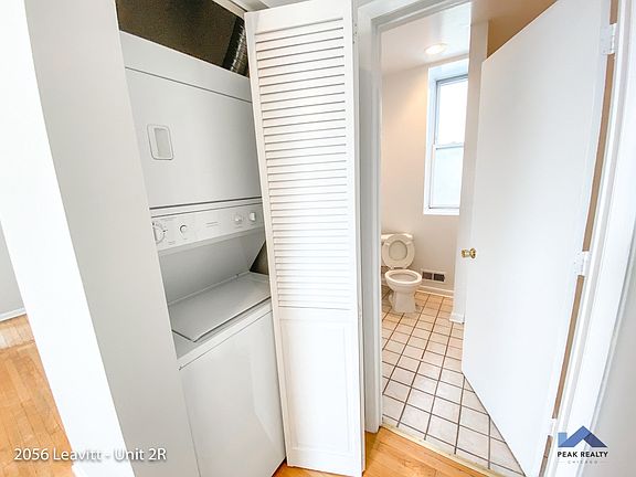 2nd image of 2056 N Leavitt St #1711347