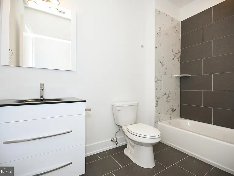 6164 Ridge Ave #66-203 — Photo 6