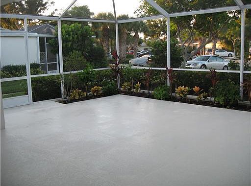 2nd image of 11401 Myrtle Oak Ct