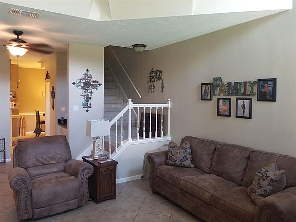 5th image of 1620 Wellington Pl APT 1402